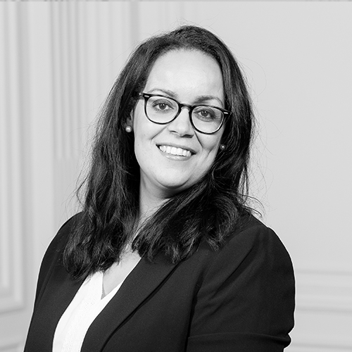 Leïla Daifi, Assistante de direction